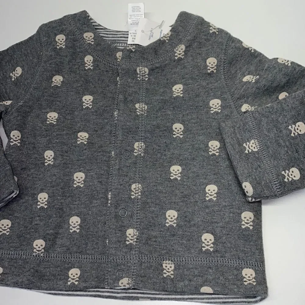 NWT ❤️ Gap sweater